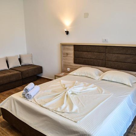 Casa Sinani Otel Ülgün Dış mekan fotoğraf
