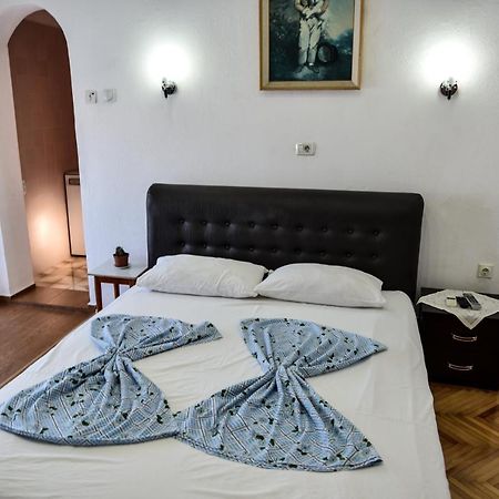 Casa Sinani Otel Ülgün Dış mekan fotoğraf