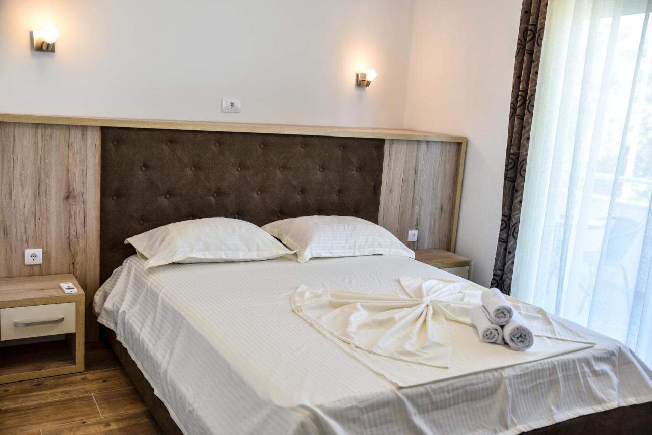 Casa Sinani Otel Ülgün Dış mekan fotoğraf