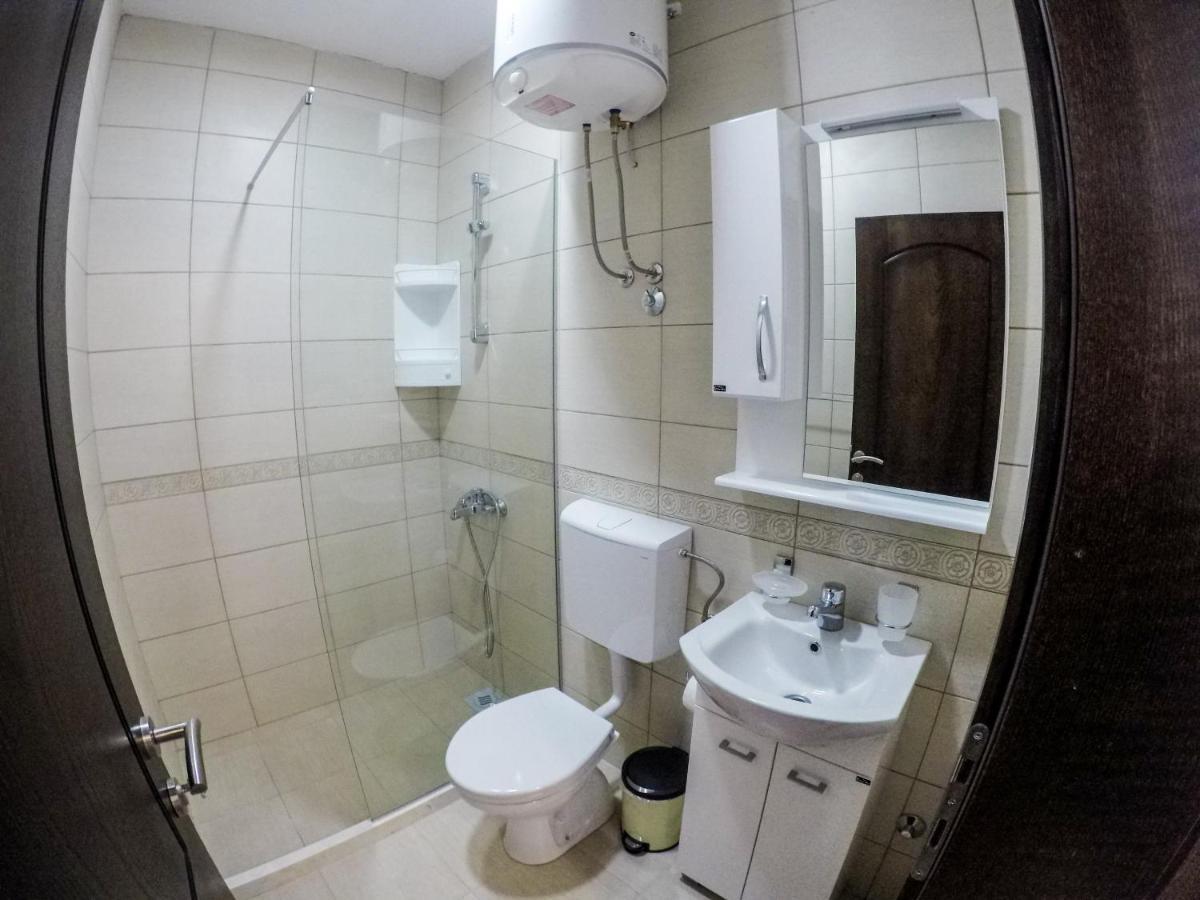 Casa Sinani Otel Ülgün Dış mekan fotoğraf