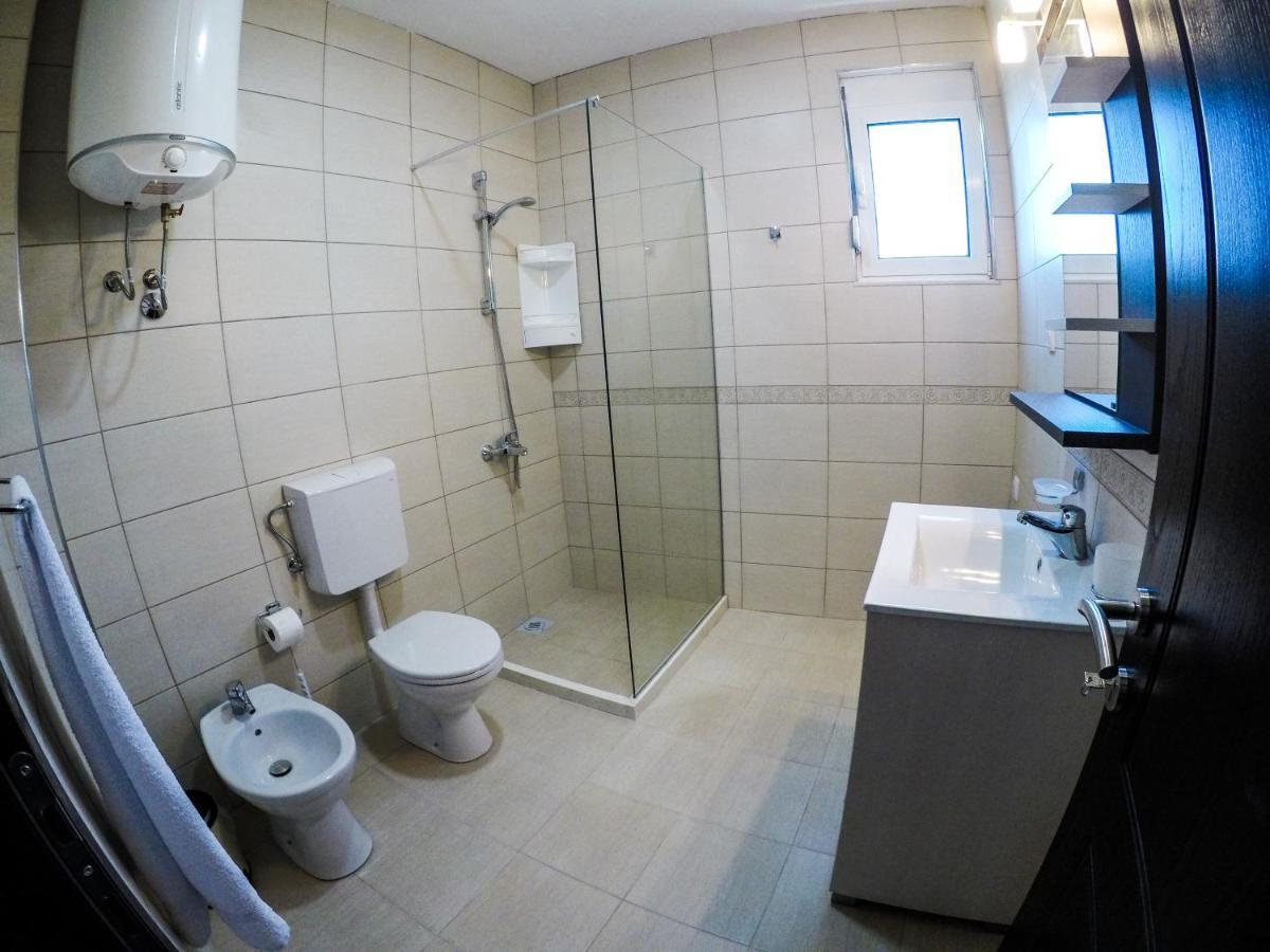 Casa Sinani Otel Ülgün Dış mekan fotoğraf